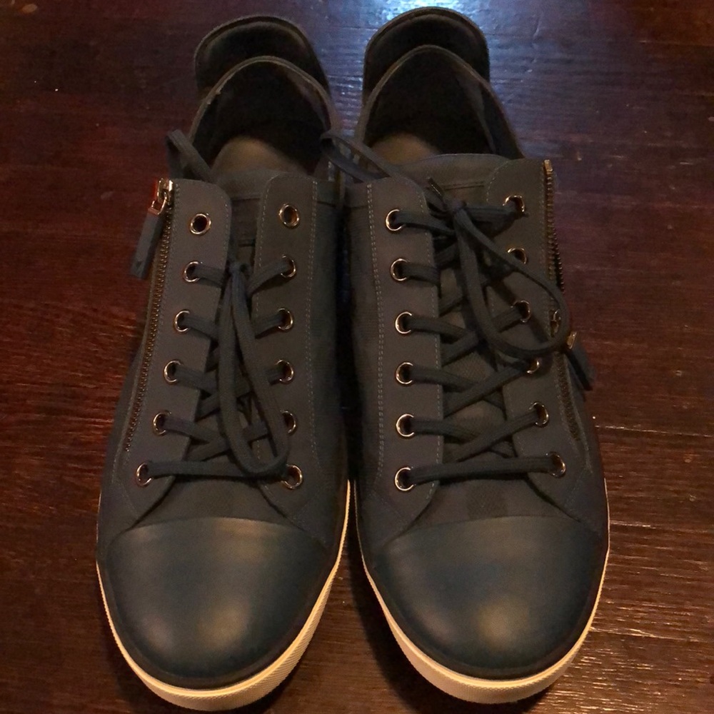 Louis Vuitton men’s sneakers